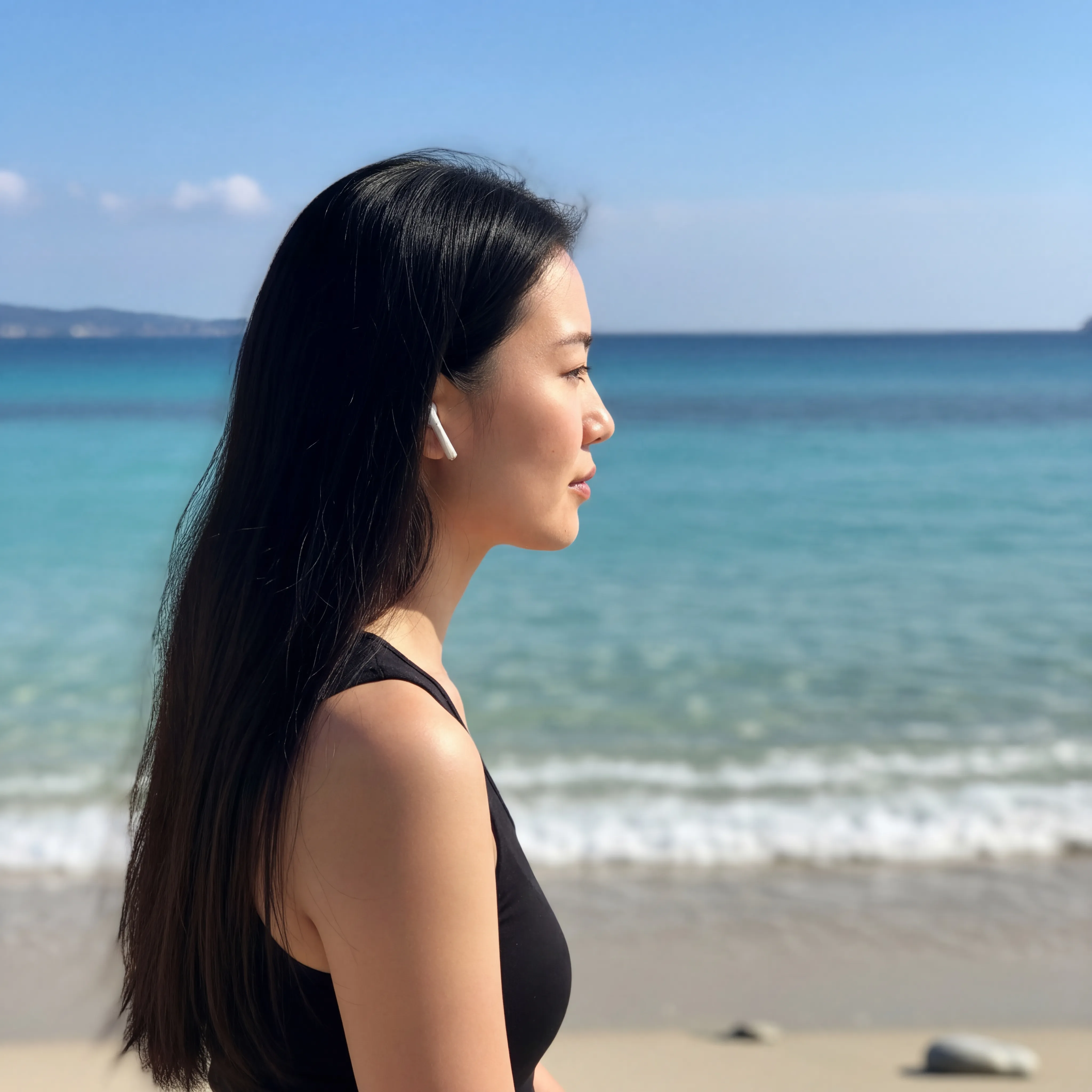 Woman at beach, 4K detail